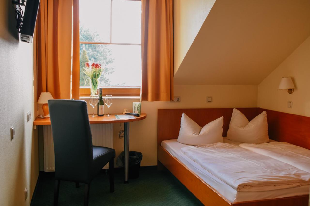 Landhotel Dresden Eksteriør bilde