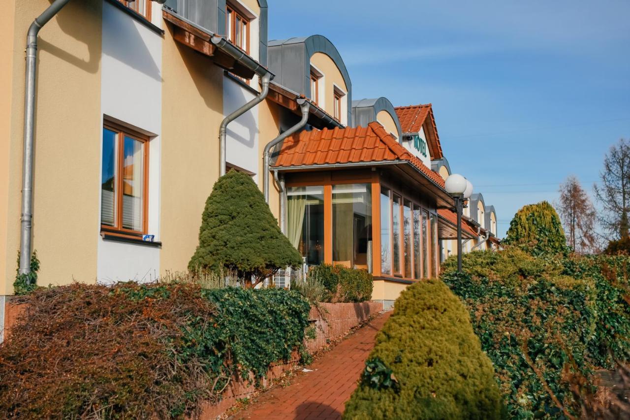 Landhotel Dresden Eksteriør bilde
