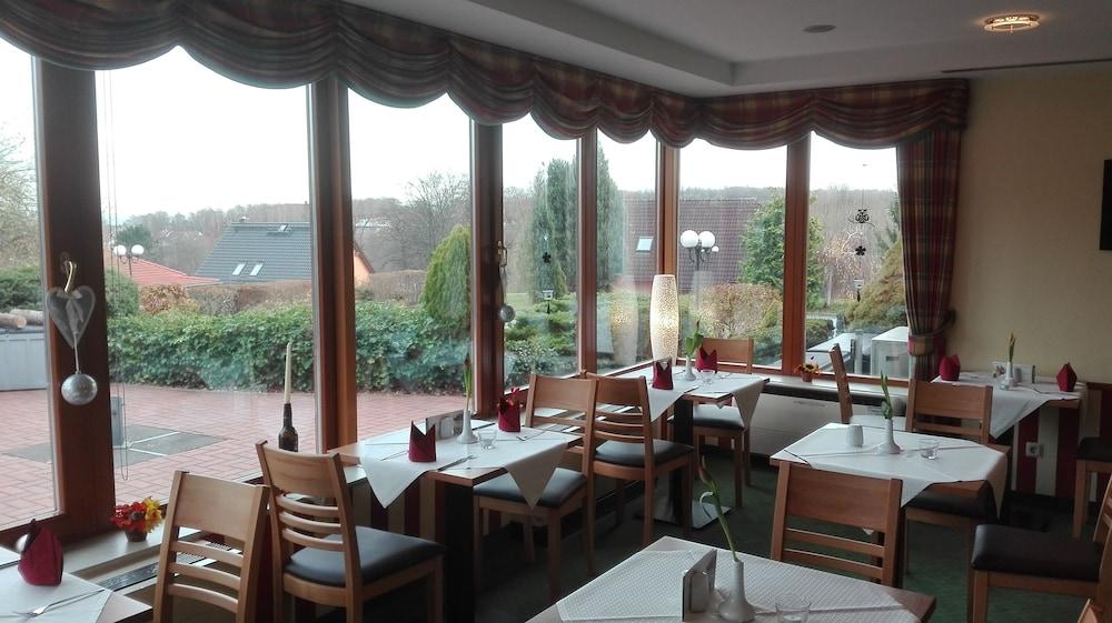 Landhotel Dresden Eksteriør bilde